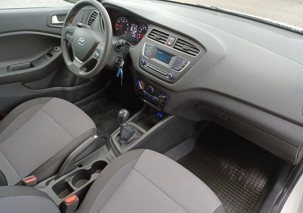 Hyundai i20 cena 54500 przebieg: 50350, rok produkcji 2019 z Ożarów małe 301